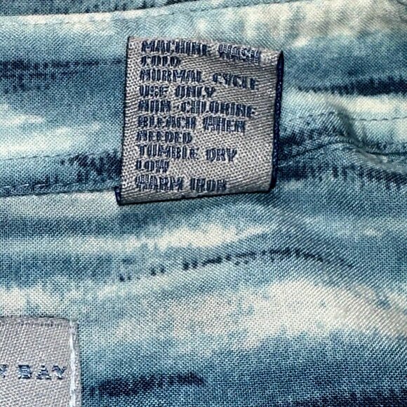 Half Moon Bay VTG Rayon Hawaiian Shirt XL Sailboats Palm Trees Made in Korea - Picture 5 of 5